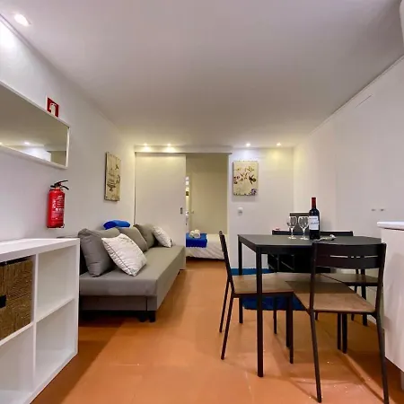 In Lisbon Blue Apartment-2